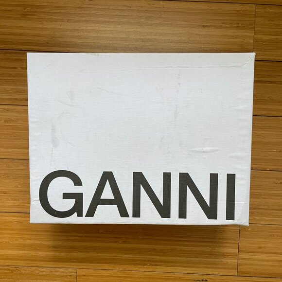 GANNI SATIN RUFFLE SLIDES SANDALS - Picture 9 of 11